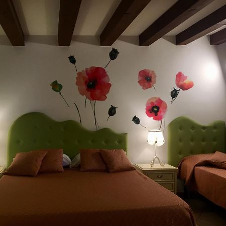 Flower Inn Ciampino Extérieur photo