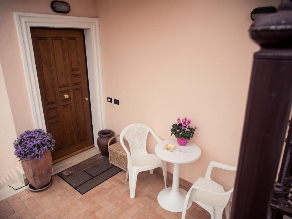 Flower Inn Ciampino Extérieur photo